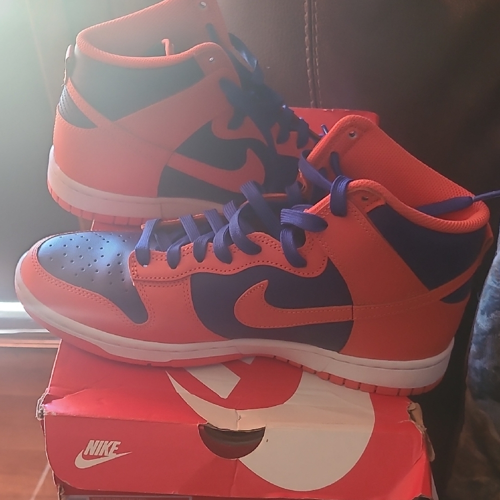 Nike MenVibrant Orange and Blue Sneakers